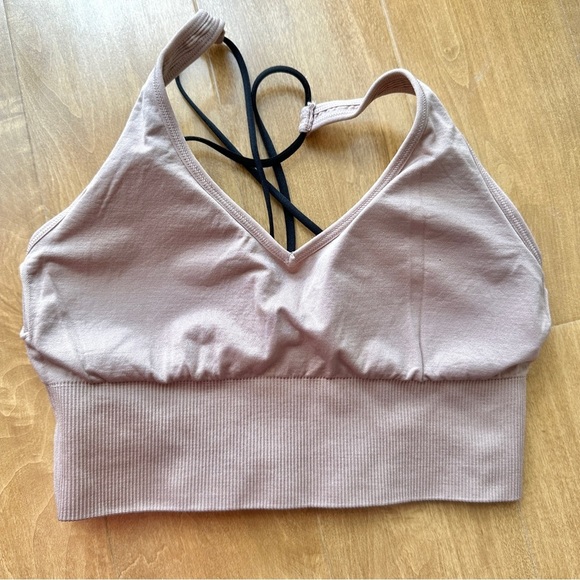 Puma Low Support Ribbed Seamless Bra, Bark/Blush Pink, Size Medium - Picture 14 of 14